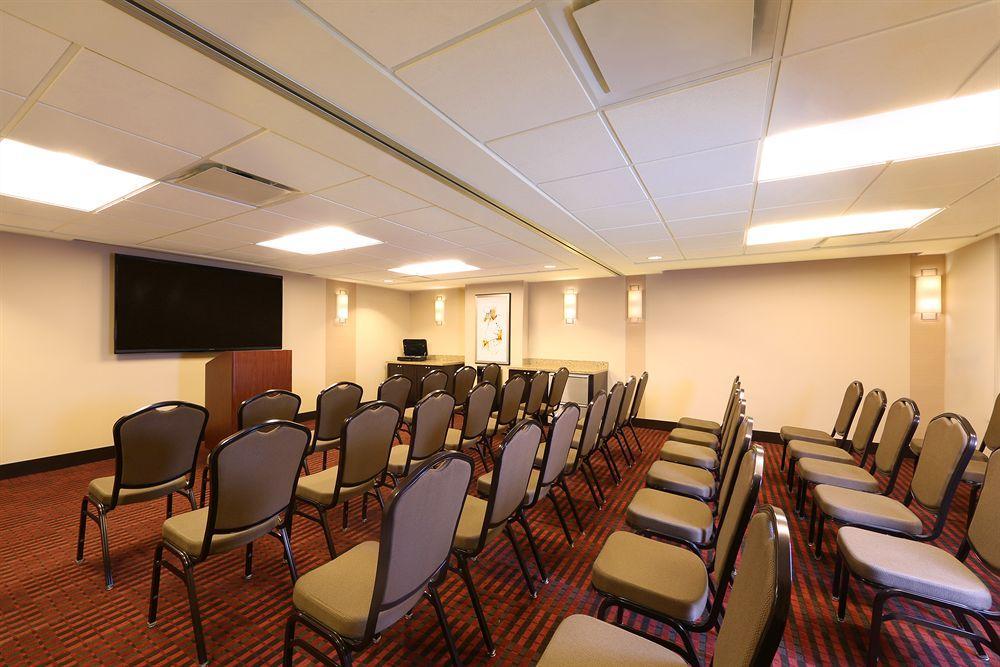 Hyatt Place Flushing/Lga Airport Нью-Йорк Экстерьер фото