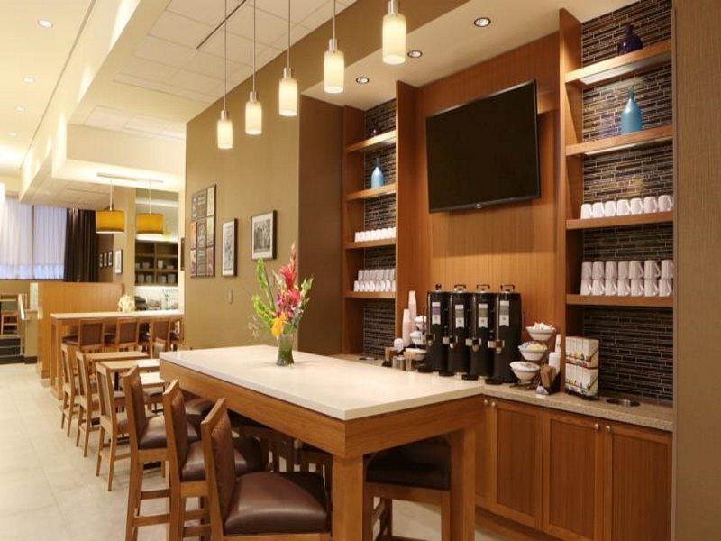 Hyatt Place Flushing/Lga Airport Нью-Йорк Экстерьер фото
