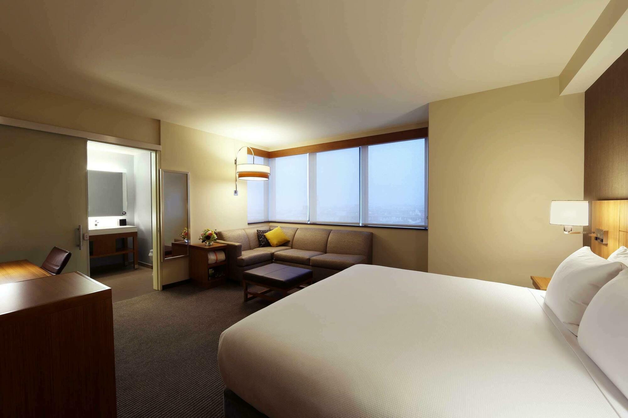 Hyatt Place Flushing/Lga Airport Нью-Йорк Экстерьер фото